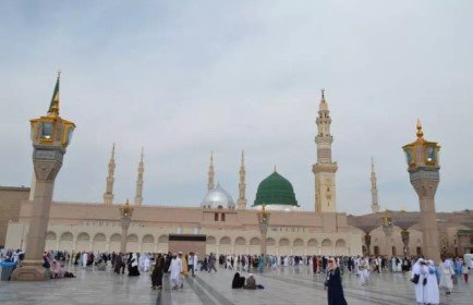 10 Nights 4 Star August Umrah Package 2026