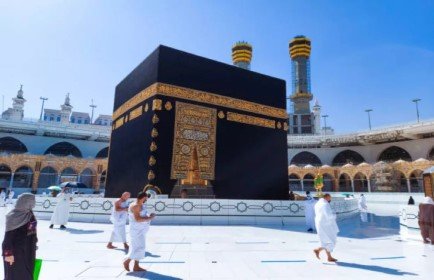 10 Nights 4 Star January Umrah Package 2026