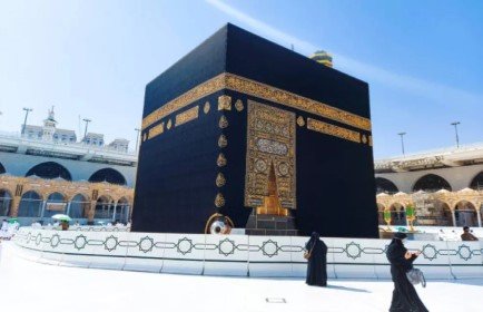 10 Nights 5 Star March Umrah Package 2026