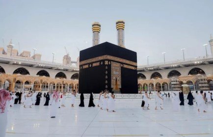 14 Nights 3 Star February Umrah Package 2026
