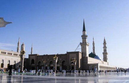 14 Nights 5 Star Birmingham Umrah Packages 2026
